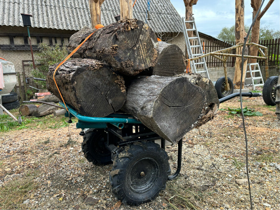 Kolečko dvoukolák s převodovkou aku, 260kg, 100l, 40V Li-ion, 6Ah